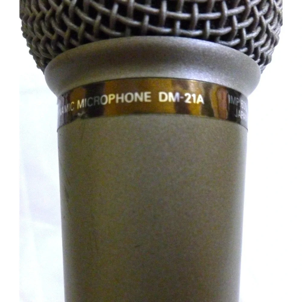 Pioneer DM-21A Uni-Directional Dynamic Microphone Mic